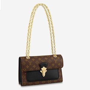 LOUIS VUITTON-VICTOIRE-LIKE NEW!!